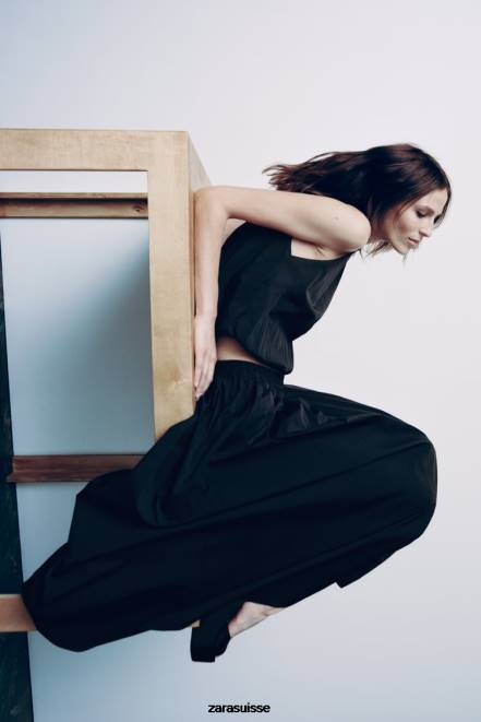 Zara vêtements P66V675 femmes jupe midi volumineuse noir