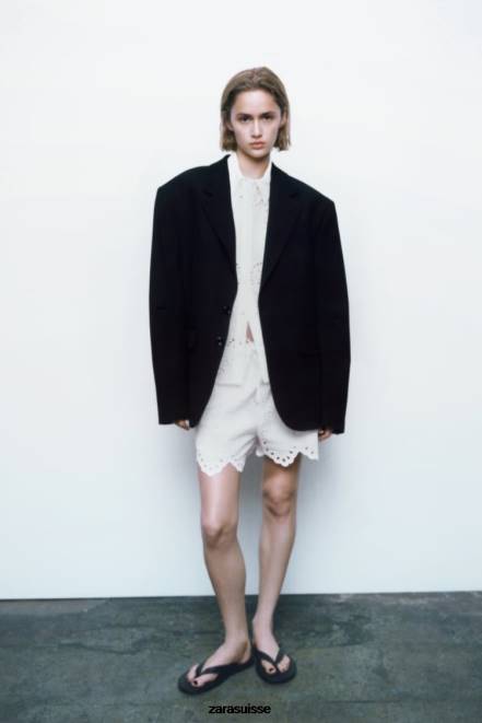 Zara vêtements P66V593 femmes short à œillets brodés blanc d'huître