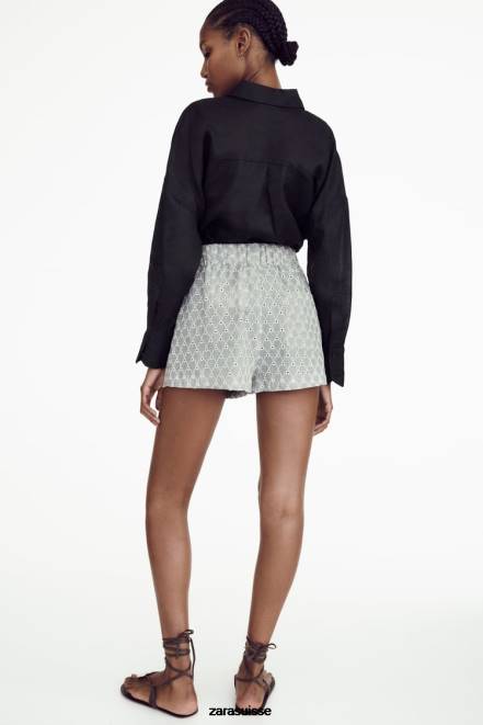 Zara vêtements P66V613 femmes short à œillets brodés écru/bleu