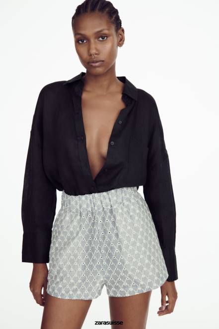Zara vêtements P66V613 femmes short à œillets brodés écru/bleu