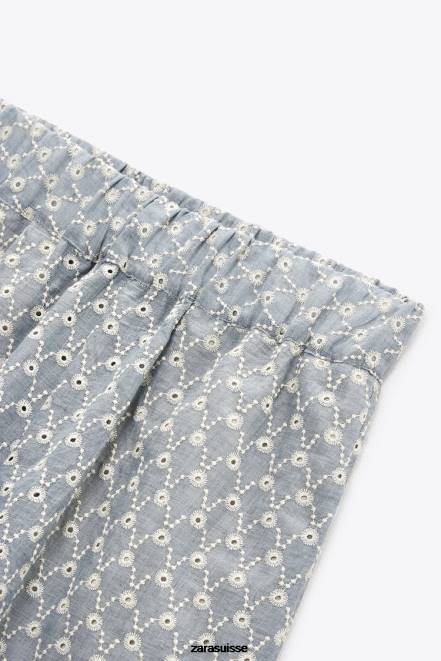 Zara vêtements P66V613 femmes short à œillets brodés écru/bleu