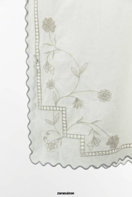 Zara vêtements P66V828 femmes haut à broderies contrastantes blanc