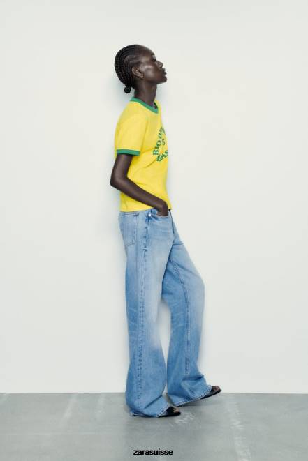 Zara vêtements P66V473 femmes t-shirt avec texte jaune
