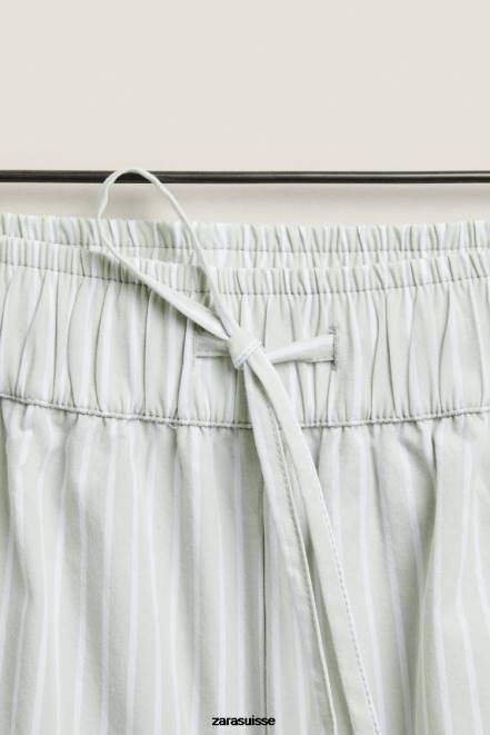 Zara vêtements P66V1809 femmes short rayé vert clair