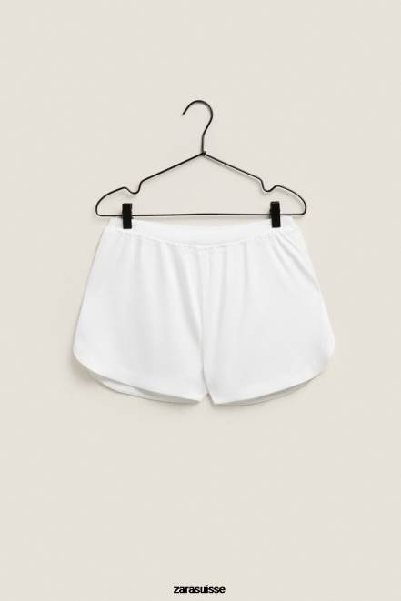 Zara vêtements P66V1811 femmes short doux au toucher blanc