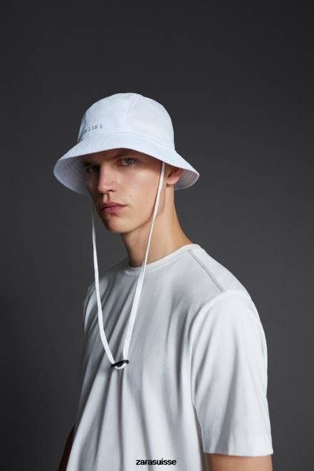 Zara accessoires P66V1402 Hommes bob technique blanc