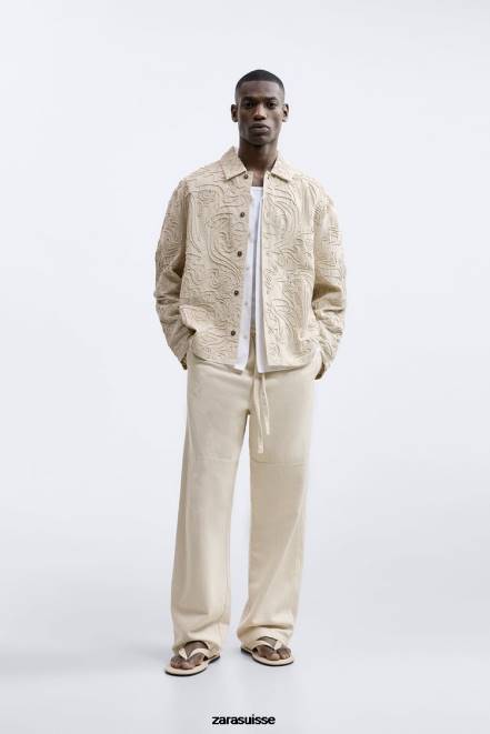 Zara vêtements P66V1176 Hommes surchemise à broderies en relief beige