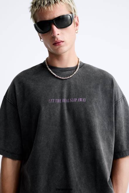 Zara vêtements P66V1214 Hommes t-shirt avec texte délavé à l'acide noir délavé